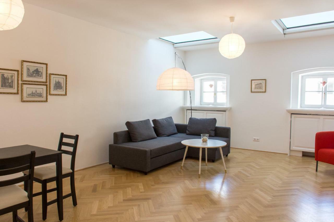 Gerstner Opera Residences Apartment